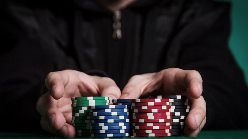 hướng dẫn luyện tập khi chơi bluff poker